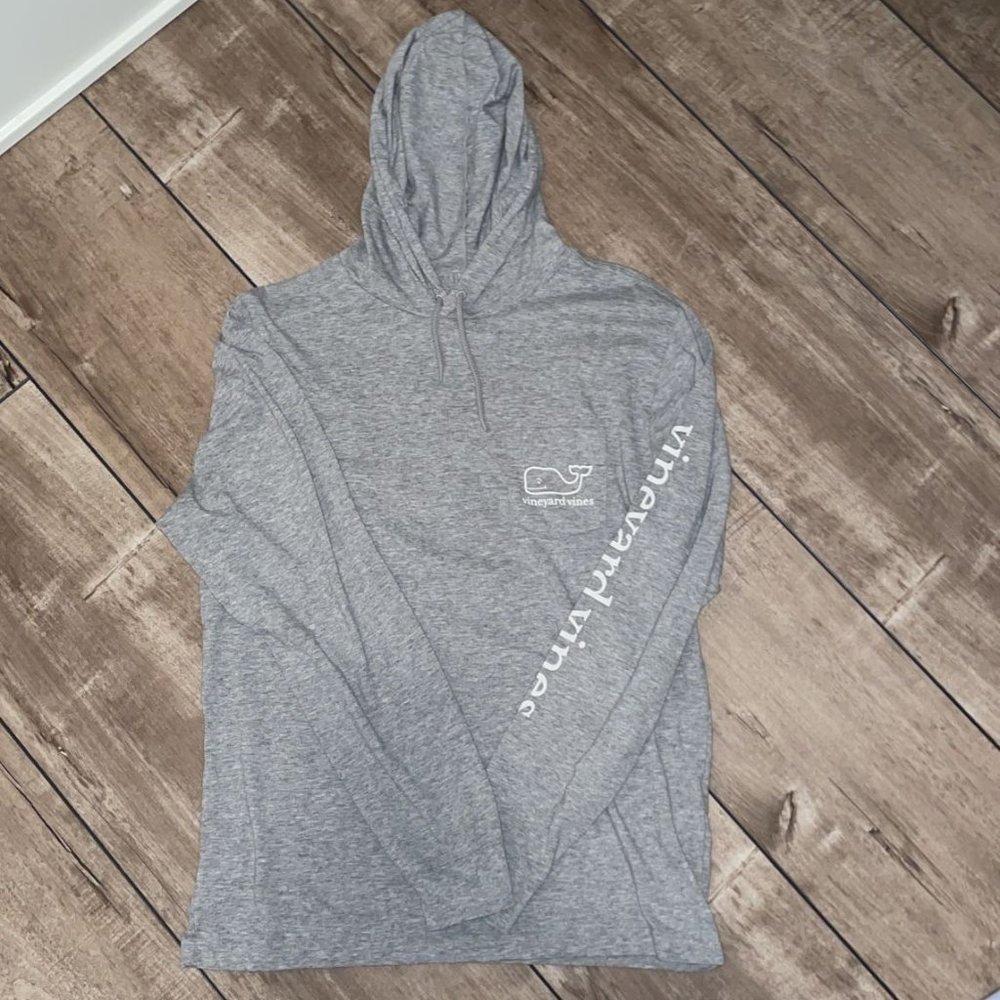 mens vineyard vines hooded long sleeve
